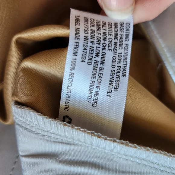 Wild fable mini skirt ladies metallic shiny nwt - Picture 4 of 4